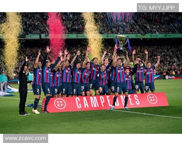 国米完成意甲三连冠壮举，连续5年称霸意甲联赛！