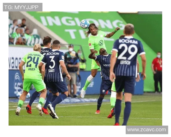 沃尔夫斯堡绝杀柏林赫塔，惊险胜出！