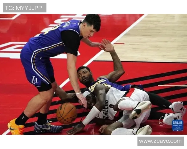 洛杉矶湖人卷土重来,击败开拓者 洛杉矶湖人卷土重来,击败开拓者